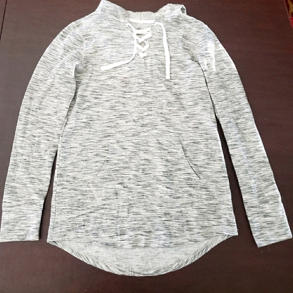 SO Tops - Juniors SO Grey Heathered Hooded Tunic, Small